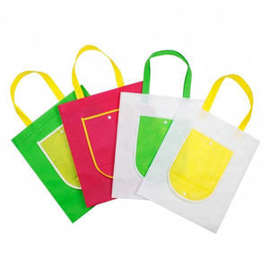 Vente en gros de sacs d'épicerie recyclables non tissés sac fourre-tout pliable avec logo sérigraphié pour la vente au détail au Vietnam - Product Image 5