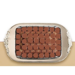 Plateau de service de bonbons au chocolat en métal argenté écologique fait à la main porte-dessert de qualité de luxe pour la décoration de la maison - Product Image 1