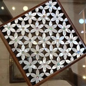 Plateau à vadrouille moderne avec finition lisse adapté aux espaces de bureau élégants et à la présentation de service de cuisine de luxe - Product Image 5