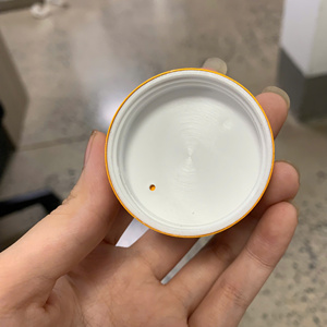 ฝาเกลียวพลาสติก PP ชุบโครเมียมสีทองด้านขนาด45มม. ฝาชุบด้วยไฟฟ้าสำหรับบรรจุภัณฑ์เสริมขวดยา - Product Image 6