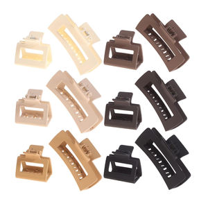 مشبك شعر مخلبي قوي بتشطيب مطفأ للنساء ذوات الشعر الخفيف أو الكثيف أو المجعد - Product Image 4