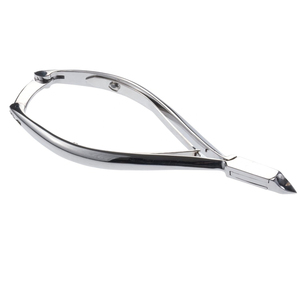 Ciseaux à cuticules professionnels en acier inoxydable outil de soin des ongles à lame incurvée pour manucure pédicure pour la maison et le salon - Product Image 2