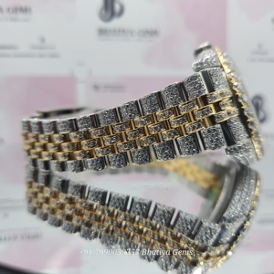 นาฬิกาหรูหราประดับเพชรโมอิสซาไนต์เต็มหน้าปัด ตัวเรือนทองสแตนเลส หน้าปัดโรมัน แสดงวันที่ ระบบควอตซ์ สายแบบกำไล ขายส่ง - Product Image 6