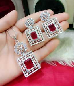 ชุดจี้เพชรเพอร์ไมอุนทรงรีเพชรแบบอเมริกันที่สวยงามเครื่องประดับงานปาร์ตี้ทำมือดีไซน์พรีเมี่ยมสินค้าจำนวนมาก - Product Image 5