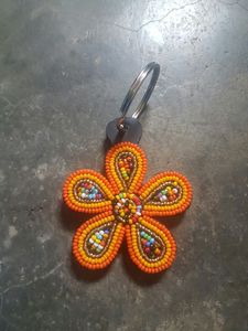 Llavero bordado duradero hecho a mano artesanal clásico con cuentas de semillas - Product Image 3