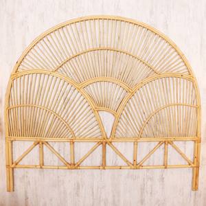 Tête de lit en rotin au design incurvé, faite à la main en canne naturelle, élément décoratif de lit, mobilier de chambre à coucher bohème élégant pour lits Queen et King Size - Product Image 3