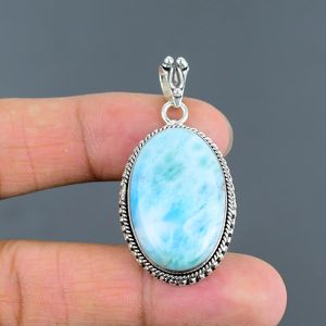 Colgante clásico elegante de Plata de Ley 925 con piedra preciosa Larimar para regalos de fiesta colgantes y dijes finos - Product Image 2