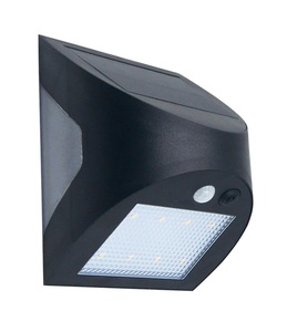 Lampada da parete solare Kolam nera 3W 6000K 300Lm con sensore crepuscolare e di movimento (GSC 200210029) - Product Image 1