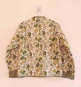 Alta calidad Indio hecho a mano Suzani Vintage bordado mujer playa desgaste corto Kantha acolchado chaqueta de invierno - Product Image 4