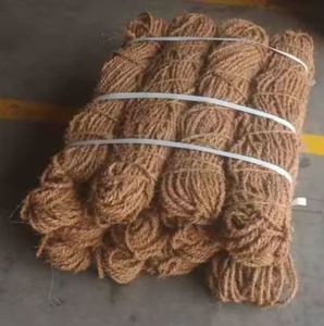 Rouleau de fil de coco naturel fait main en fibre végétale, design rustique extérieur, emballage monobloc pour filtration d'huile d'olive - Product Image 2