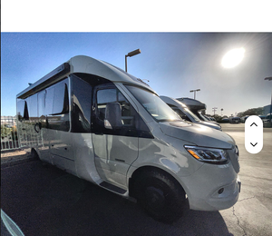 P-r-i-s-t-i-n-e Clean 2024 Leisure Travel Unit U 2 4 M B L Clase B+ - Product Image 3