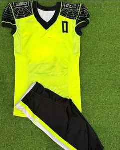 Uniforme de football américain adulte personnalisé le plus vendu de la plus haute qualité faites votre propre sublimation de vêtements de football - Product Image 1