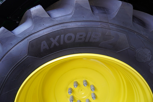 TRACTEUR AGRICOLE D'OCCASION JOHN DEERE 6R185 POWER TECH COMFORTVIEW FASE V 234 PK AUTOPOWER 2025, PARFAIT ÉTAT, PREMIÈRE MAIN - Product Image 2