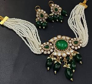 Fashionable Matt Gold Plated Polki Kundan Necklace <b>Set</b> Earrings Stylish <b>Jewellery</b> <b>for</b> <b>Wedding</b> and Anniversary Celebrations - Product Image 4