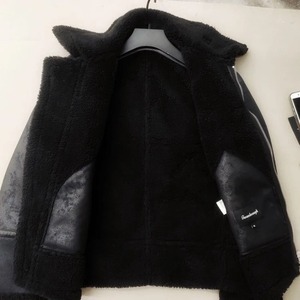 แจ็กเก็ตหนังสำหรับผู้ชายสีดำสำหรับแข่งรถจักรยานยนต์ - Product Image 3