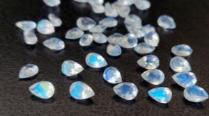 Piedra lunar de arcoíris Natural corte de pera 6x9mm facetado azul fino llamativo calidad AAA-piedra lunar de arcoíris llamativa azul superior piedra preciosa suelta - Product Image 2