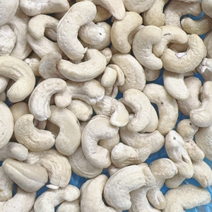 Barato a granel listo para enviar W180 W240 W320 anacardo crudo en Shell 2025 bolsa de vacío embalaje anacardo bajo MOQ - Product Image 1