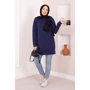 Túnica Hijab Informal Azul Marino Oysho con Bordado Floral, Tejido de Punto, Talla Grande, Estampado - Product Image 1