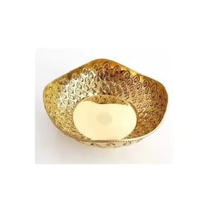 Cuenco de latón de Diseño Artesanal con soporte de estética antigua tradicional para servir frutas y chocolates - Product Image 6