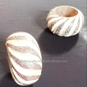 Anillos de Servilleta Redondos de Madera Vintage para Mesas de Comedor de Boda, Ecológicos, India - Product Image 1