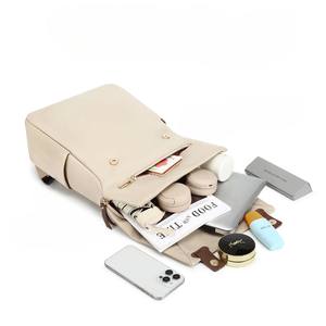 Mochila Impermeable de Poliéster con Cierre, Simple, Elegante y Moderna, con Múltiples Compartimentos, Unisex, Hecha en Vietnam. - Product Image 5