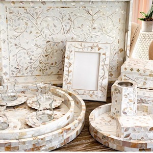 Brûleur de Bakhoor de style arabe luxueux, décoration religieuse pour la maison avec nacre et couleur et taille personnalisables - Product Image 5