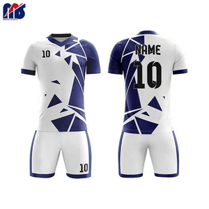 ชุดเล่นฟุตบอลผ้าโพลีเอสเตอร์แบบแห้งเร็วระบายอากาศได้ดีชุดเล่นโลโก้100% สำหรับผู้ชายมาใหม่ - Product Image 1