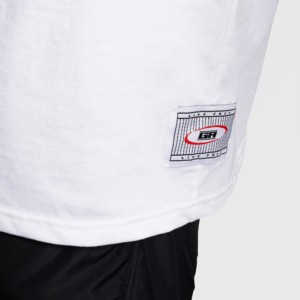 Camiseta Deportiva 100% Algodón Estilo Urbano en Blanco, Jersey Ligero con Estampado Sólido, Ropa Funcional para Ejercicio - Product Image 5