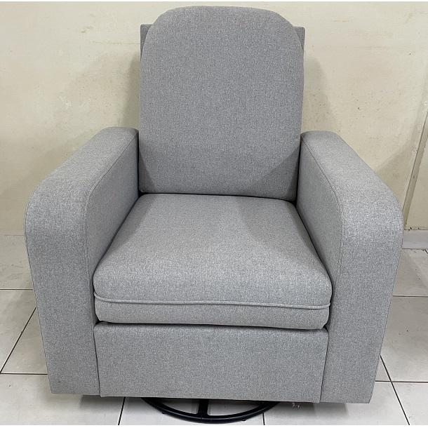 สีเทาเข้ม