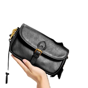 Bolsos de Mano de Cuero Genuino de Primera Calidad para Mujer, Diseño 2025, Cierre Abierto y con Cremallera, Personalizables, Venta al Por Mayor de Fábrica - Product Image 1