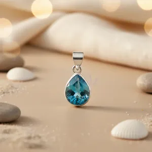 Pendentif en argent 925 en forme de larme avec topaze bleue, plaqué rhodium, or rose et motif de bouclier en platine, charme pour femme, bijoux cadeau - Product Image 2