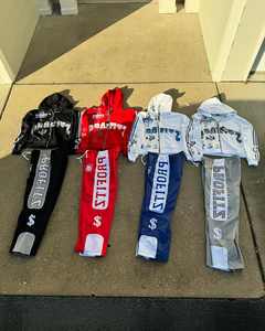 Costume de jogging à épaules tombantes en coton personnalisé délavé à l'acide pour hommes pullover à capuche et ensembles de pantalons de survêtement avec impression bouffante pour hommes - Product Image 4