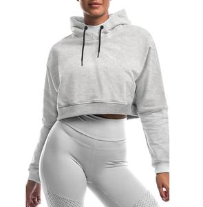 Sweat à capuche court pour femmes de haute qualité personnalisé haut court pull à capuche dans plus de 10 couleurs en gros pour la saison d'hiver - Product Image 3