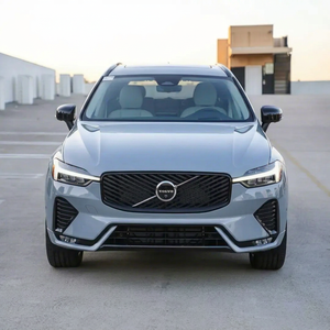 Volvo XC60 B5 Inscription Hybrid AWD Luxury SUV Edizione Premium 2026 Usato - Product Image 1