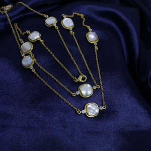 Collar de nácar chapado en oro - Product Image 2