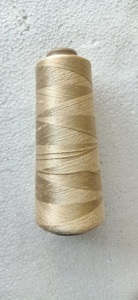 Fils fins en soie de mûrier naturelle faits sur mesure, adaptés aux usines textiles pour la filature et le tissage et idéaux pour la revente - Product Image 3