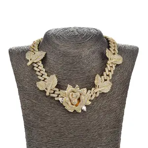 Cadena cubana chapada en oro de 18k de primera calidad, diseño de rosa con diamantes de imitación, collar de hip hop para hombres y mujeres al por mayor - Product Image 1