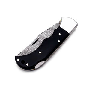 มีดพับเหล็กดามัสกัสทำมือ ด้ามไม้ ปลอกหนัง ล็อคแบบ Black Horn สำหรับล่าสัตว์และตั้งแคมป์ MORTAL SAGA - Product Image 2