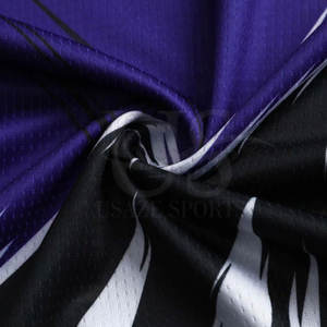 Uniforme de basket-ball personnalisé uniforme de basket-ball uni à bas prix fabriqué au Pakistan pour hommes - Product Image 5