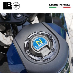 Set Adesivi Personalizzabili 3D per Serbatoio Husqvarna Norden 901 2023 - Product Image 2