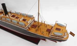 Elégant Reina Victoria Bateau de Croisière en Bois Modèle Détail Version Ocean Liner pour Noël Graduation Nouvel An Nouveauté Cadeau - Product Image 6