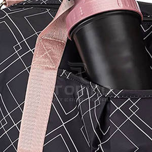 Bolsa de gimnasio de uso al aire libre de gran capacidad personalizada de alta calidad bolsa de gimnasio impermeable hecha en Pakistán - Product Image 6