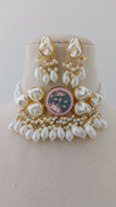 Ensemble de bijoux de mode Fusion modernes faits à la main Collier en laiton lourd avec nacre Design personnalisé par Meenakari Artist - Product Image 5