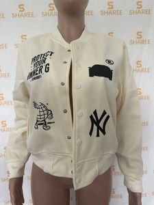 Chaqueta Varsity de Lana Personalizada de Fábrica para Mujer, Chaqueta Letterman de Lana con Mangas Bordadas con Letras, Chaqueta Colegial Estilo Streetwear - Product Image 1