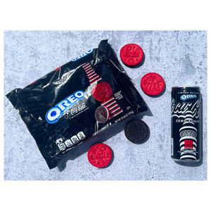 Proveedor de Galletas Sandwich de Chocolate Oreo con Crema con Sabor a Coca Cola 119.6g Nueva Edición Limitada Bebidas Carbonatadas - Product Image 6