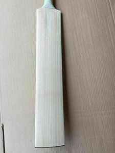 Bate de Cricket Super Inglés Personalizado con Cubierta de Murciélago Equipos Deportivos - Product Image 5