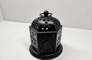 Nouvelle Lanterne Ramadan Hexagonale en Fer Forgé, Finition Bronze Antique, Faite à la Main, Gravée, Motifs Géométriques Découpés, Revêtement Poudré Robuste, Personnalisable - Product Image 4