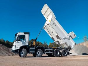 Vol-vo FMX 500 8x4 D13 FML Mining Tipper 52 Tons Internal Combustion Engine Automatic Transmission Power 368 kW (500 hp) - Product Image 6