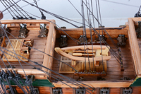 Kapal Model Kayu Friesland Bingkai Dekoratif Teknik Lukis untuk Dekorasi Rumah Vietnam T399 63Lx20Wx53.5H cm