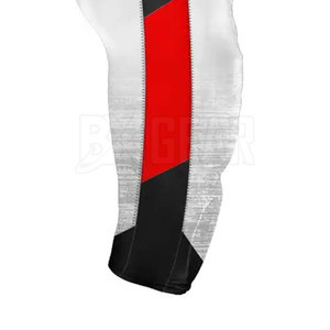 Uniforme personalizado de fútbol Americano Hecho de tela de poliéster ligero con tecnología de secado rápido adecuado para la práctica - Product Image 3